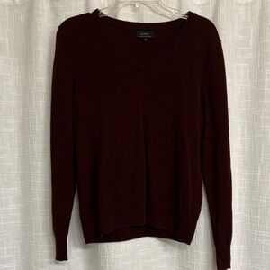 Quince Mongolian Cashmere V-neck